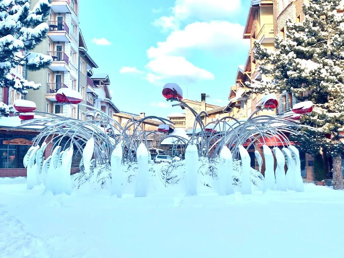 Entire Private Apartment In Pirin Golf & Country Club Bansko