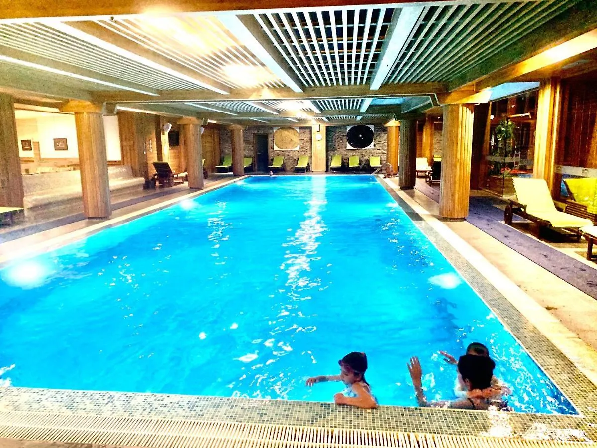Entire Private Apartment In Pirin Golf & Country Club 班斯科